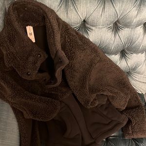 All in Motion Black Teddy Bear Pullover